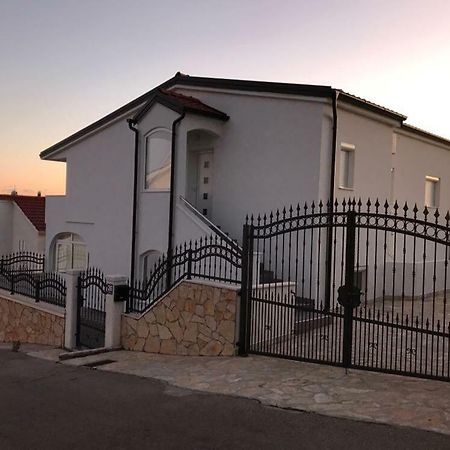 Mara Apartment Rogoznica  Luaran gambar
