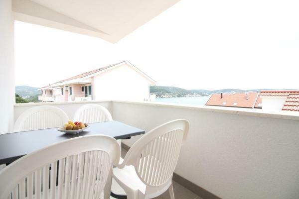 Mara Apartment Rogoznica  Luaran gambar