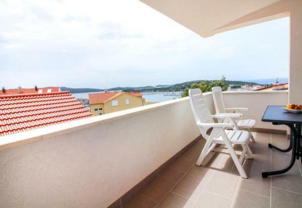Mara Apartment Rogoznica  Luaran gambar