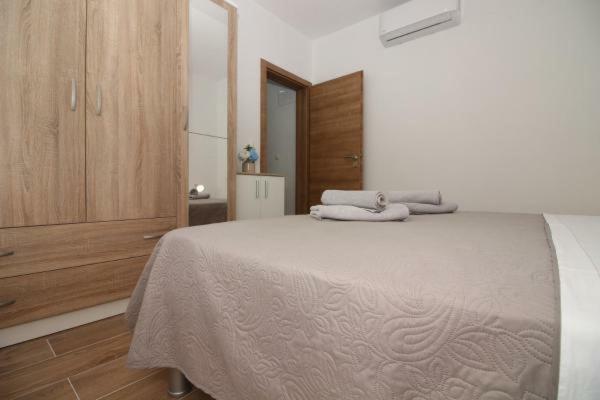 Mara Apartment Rogoznica  Luaran gambar