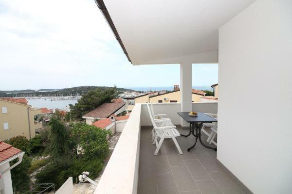 Mara Apartment Rogoznica  Luaran gambar