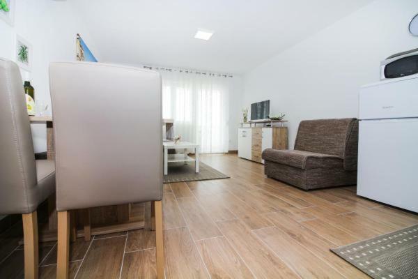 Mara Apartment Rogoznica  Luaran gambar