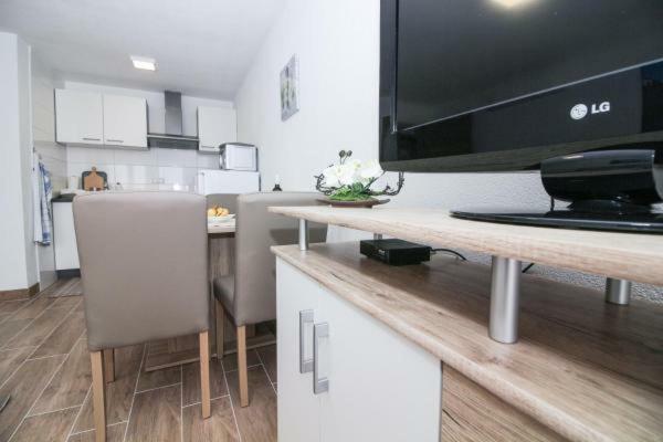 Mara Apartment Rogoznica  Luaran gambar