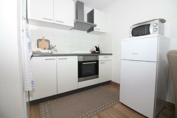 Mara Apartment Rogoznica  Luaran gambar