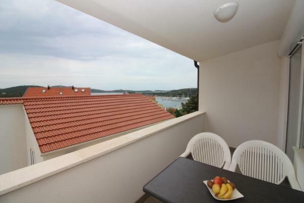 Mara Apartment Rogoznica  Luaran gambar
